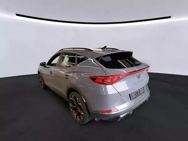 Cupra Formentor VZ 2.0 TSI 310 CH DSG7 - Photo 2