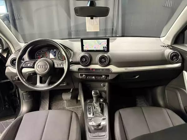 Audi Q2 Advanced 150 cv S-Tronic CAMERA/GPS/REGULATEUR - Photo 2