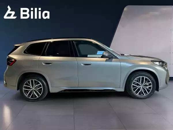 BMW X1 X1 xDrive 30e M Sport - Photo 2