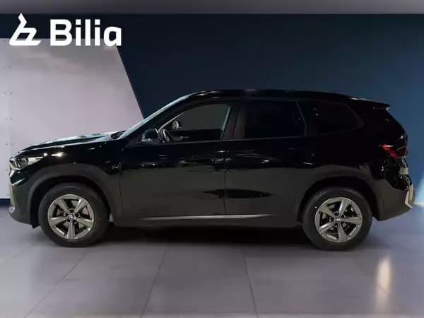 BMW X1 X1 sDrive18d - Photo 2