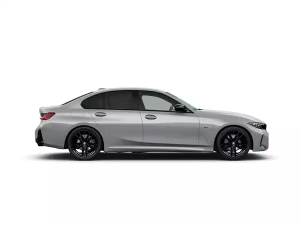 BMW 330 330e xDrive M Sport - Photo 2