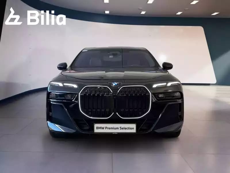 BMW 740 740d xDrive M-sport - Photo 1