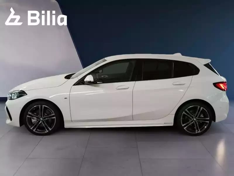 BMW 120 120d xDrive M-sport - Photo 1