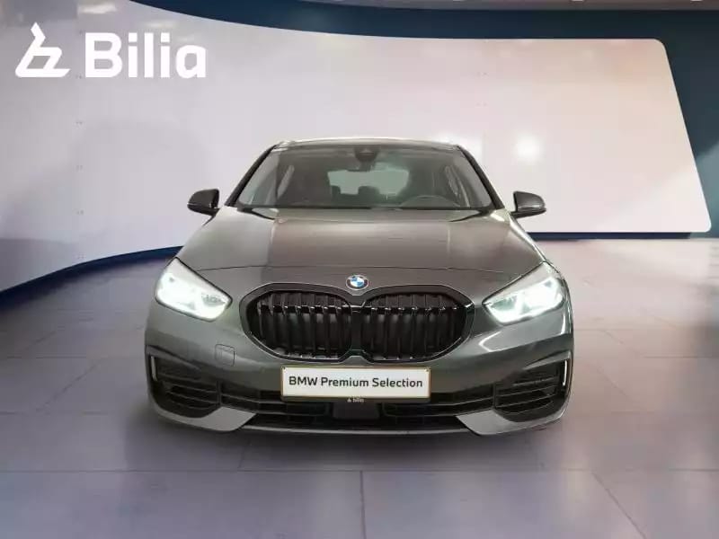 BMW 118 118i - Photo 1