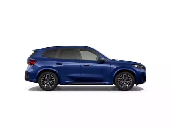 BMW iX1 iX1 30 xDrive M-sport - Photo 2