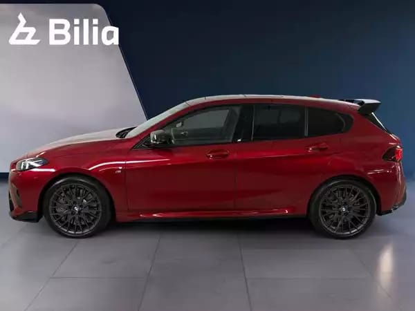 BMW 135 M135i xDrive - Photo 2