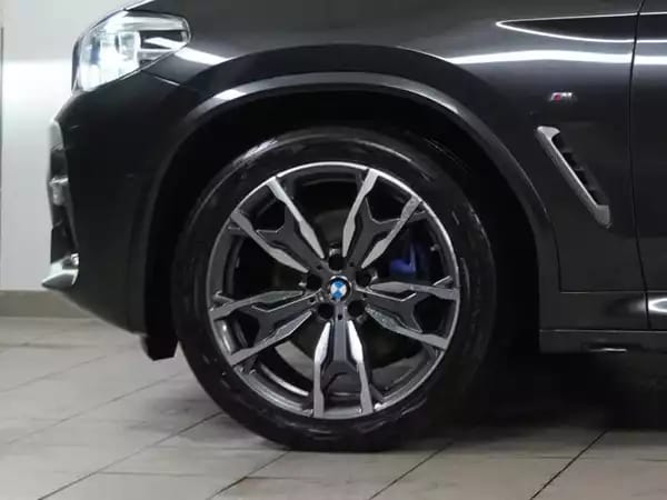 BMW X4 M40d - Photo 3