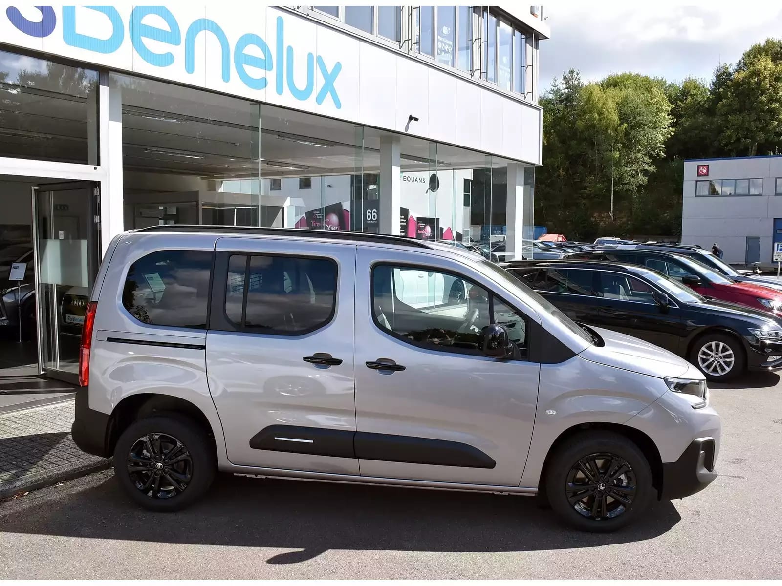 Citroën Berlingo 1.5 BlueHDI 130 EAT8 5 Pl. REGUL SMARTPHONE LED NEUF - Photo 1