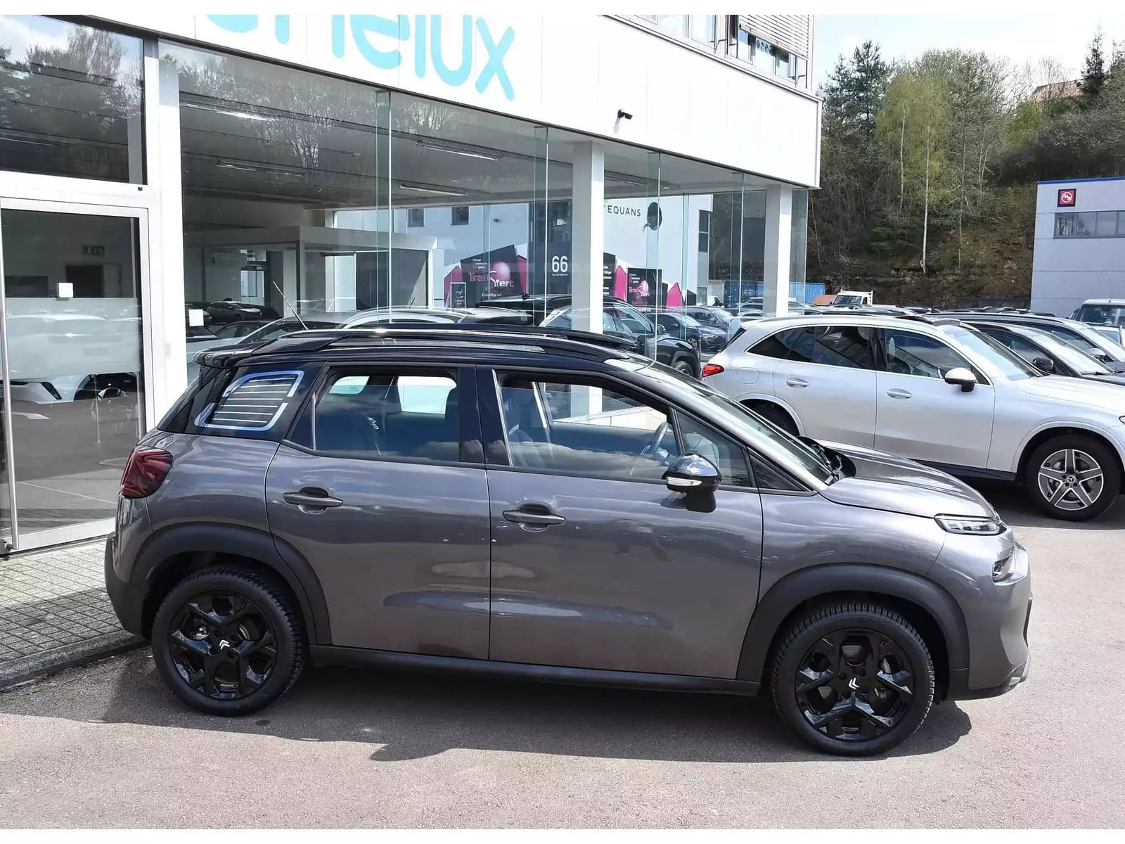 Citroën C3 Aircross 1.2 PureTech 110 MAX REGUL GPS LANE HUD GRIP CAM JA17 1° MAIN - Photo 1