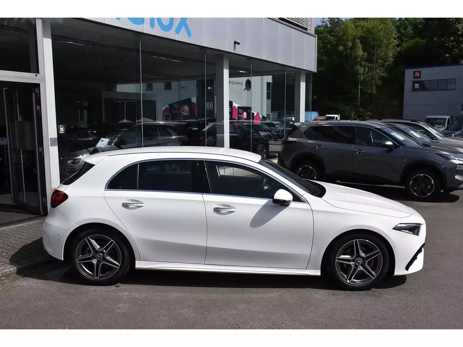 Mercedes-Benz A 200 AMG Line 7G-Tronic GPS LANE CAM PARK KEYLESS 1° MAIN - Photo 1