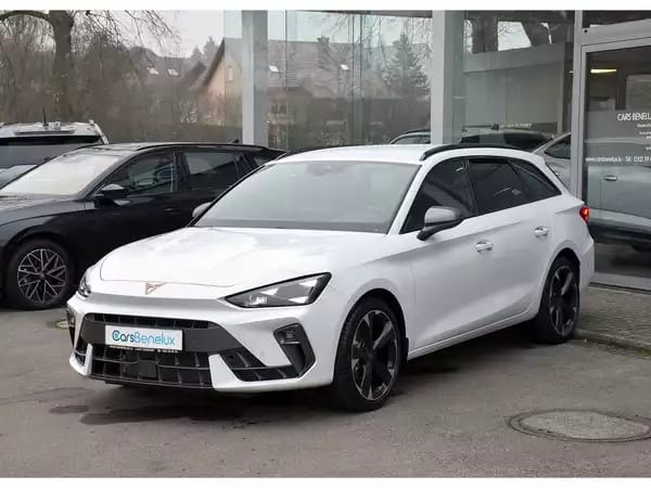 Cupra Leon ST 1.5 eTSI DSG ACC LANE SG CHFF CAM NEUVE - Photo 2