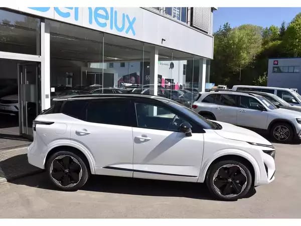 Nissan Qashqai 1.3 DIG-T MHEV N-Design Xtronic CUIR MEMO BOSE PANO CAM360 NEUF - Photo 2