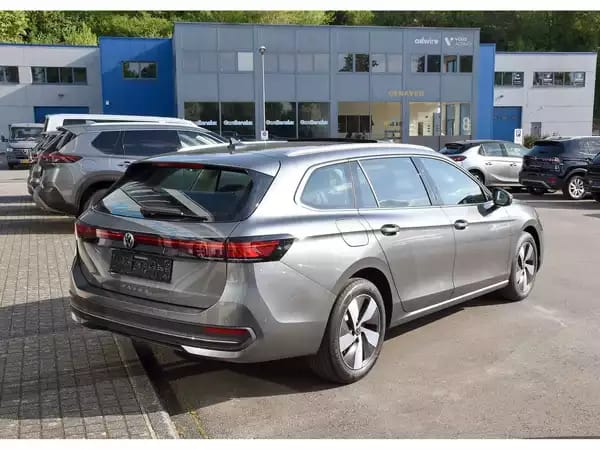 Volkswagen Passat Variant 2.0 TDI Business DSG PANO TRAVEL CAM360 1° MAIN - Photo 3