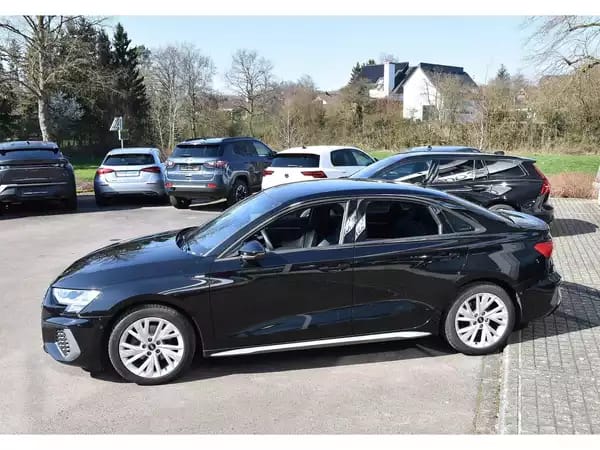 Audi A3 Limousine 30 TDI S-Line CUIR GPS B&O PARK 1° MAIN - Photo 2