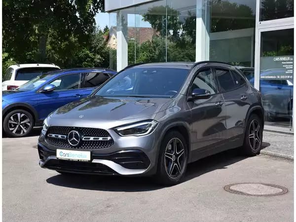 Mercedes-Benz GLA 250 AMG Line 8G-Tronic DISTR LANE SIDE CAM ATT RMQ 1° MAIN - Photo 2