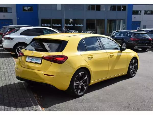 Mercedes-Benz A 200 d Progressive 7G-DCT TISSU-CUIR GPS CAM P.NIGHT 1° MAIN - Photo 3