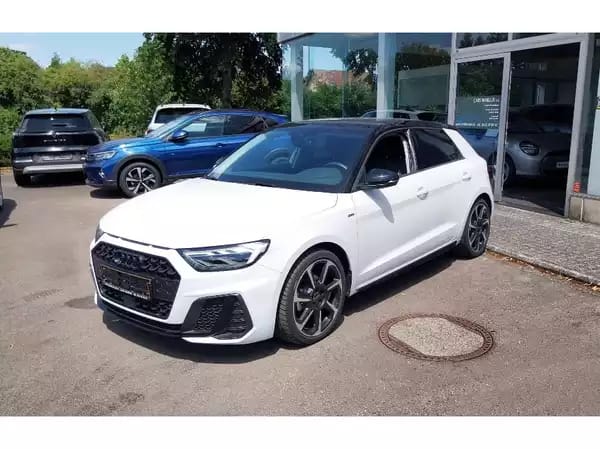 Audi A1 Sportback Adrenalin Black Edition 30 TFSI 116 PS S-TRONIC - Photo 3