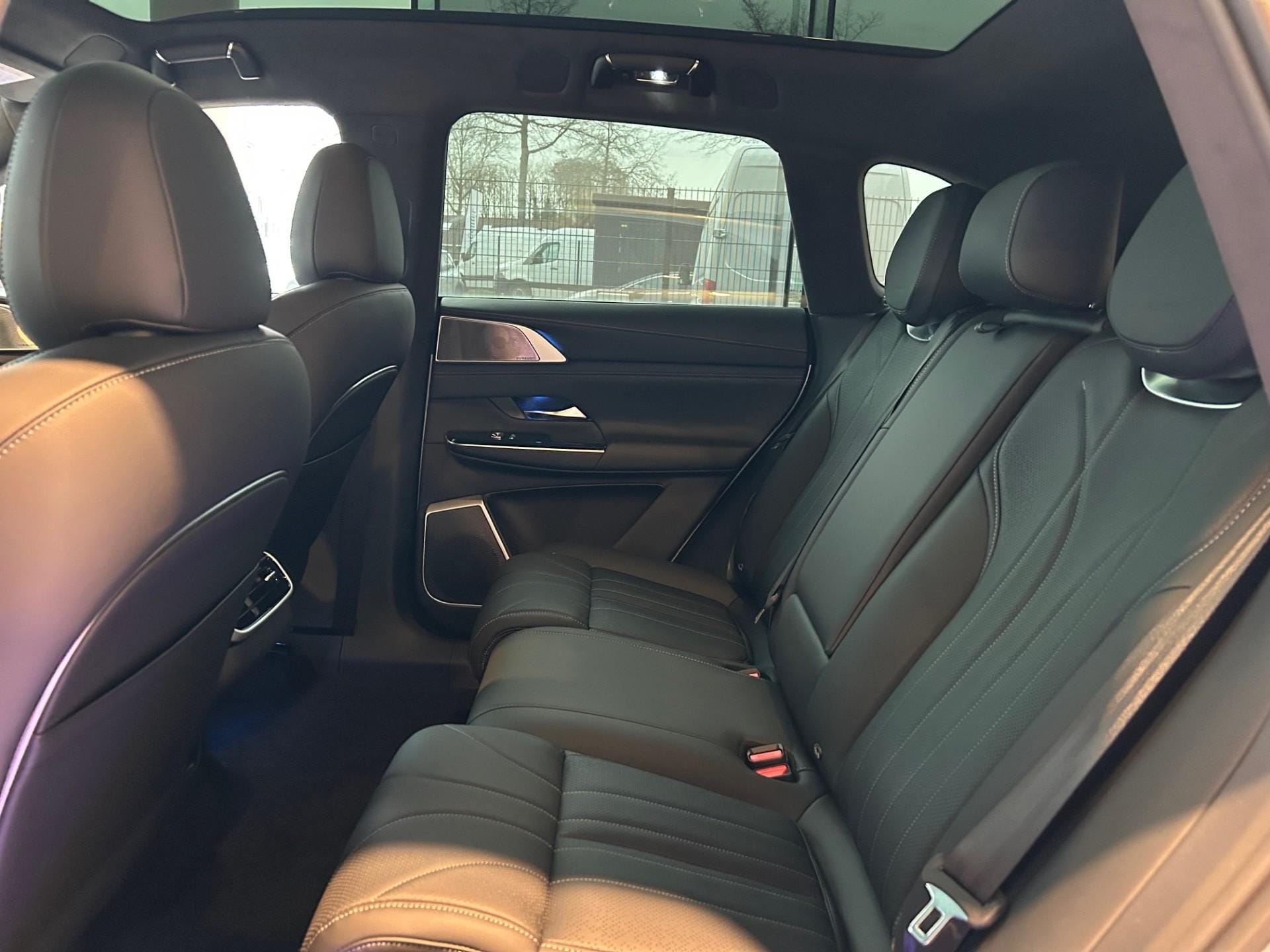 Xpeng G9 New BEV 93KWH Performance AWD - Photo 1