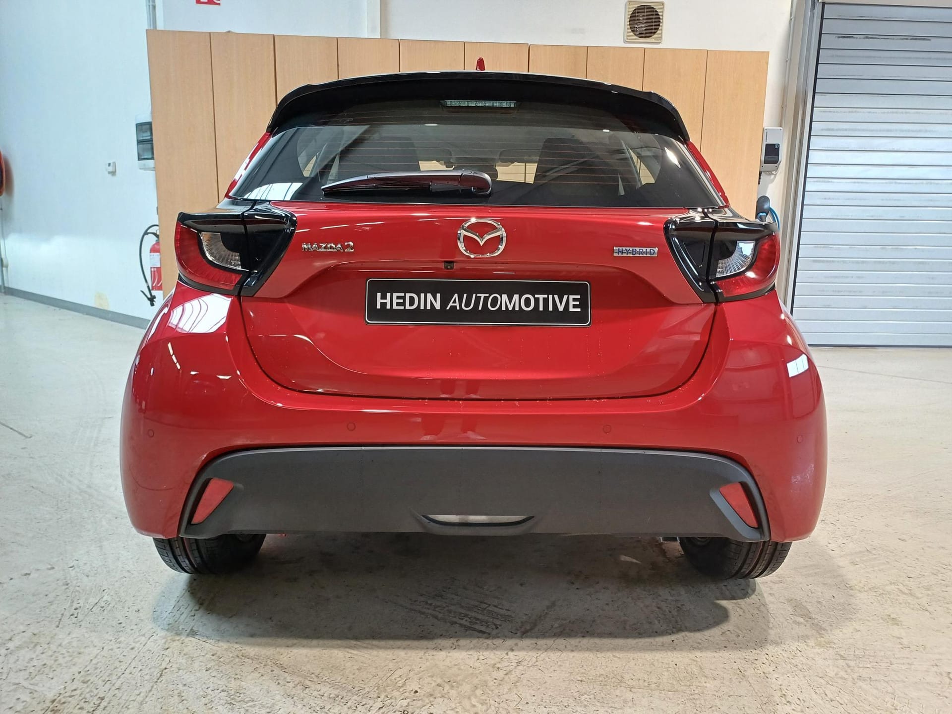 Mazda 2 Hybrid - Photo 3