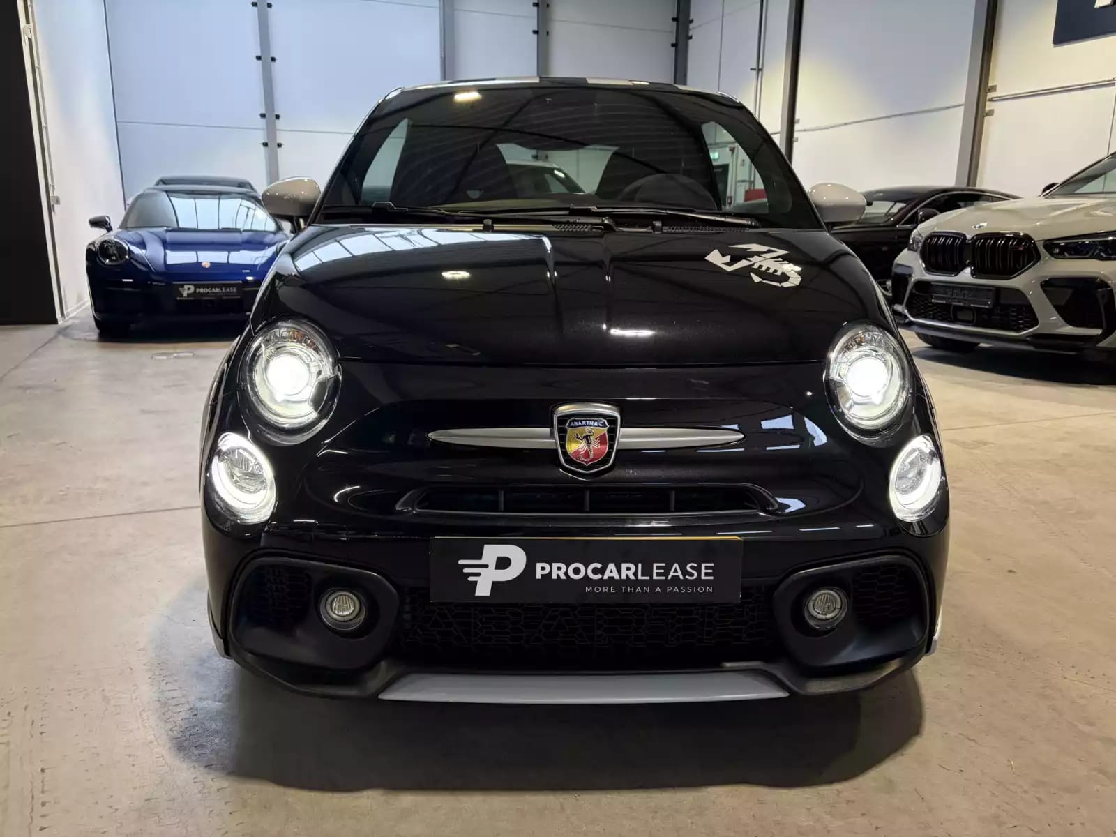 Abarth 695 695 70TH ANNIVERSARY /CARBON/ KONI/ BREMBO/ RECORD MONZAAPPLE CAR PLAY - Photo 1