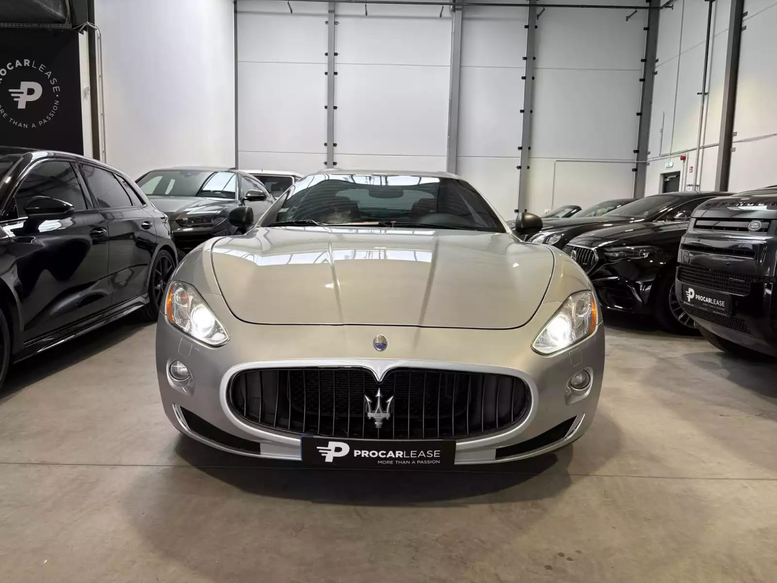 Maserati GranTurismo MASERATI GRANTURISMO 4.2 V8 405 CV/GPS/CUIR/Xénon/ - Photo 1