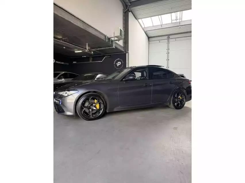 Alfa Romeo Giulia Giulia Veloce Q4/19/PANO/CAMERA/CUIR/VOLL - Photo 1