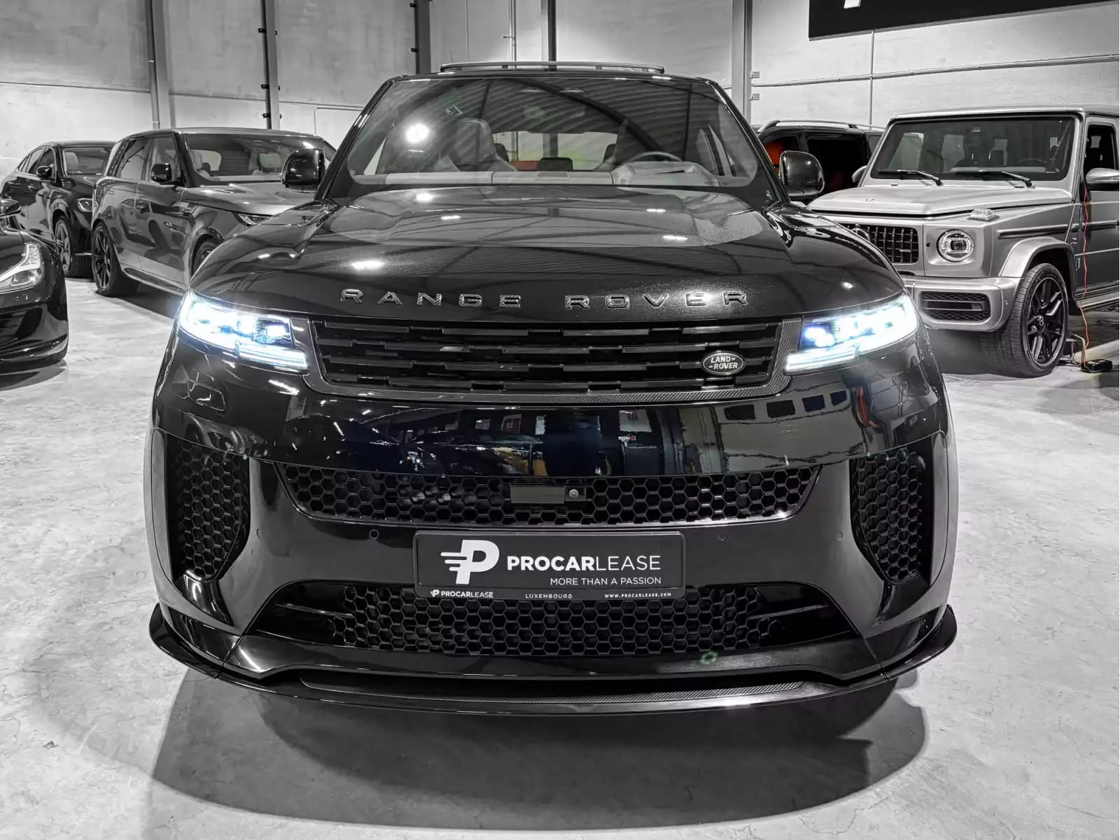 Land Rover Range Rover Sport P635 SV EDITION ONE/ FULL CARBON / ECHANGE;REPRISE POSSIBLE - Photo 1
