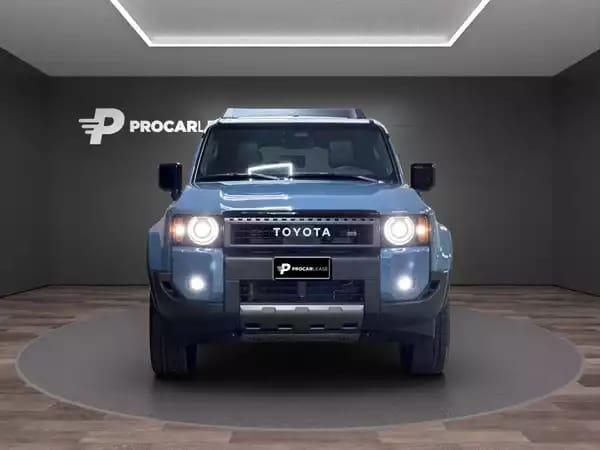 Toyota Land Cruiser HYBRID 2.4 - Photo 2