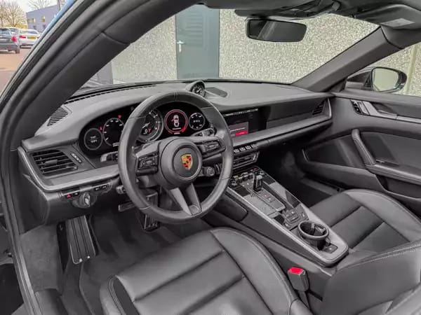 Porsche 911 Type 992 Carrera/toit ouvrant/21/Led/Sport-Chrono-Paket,Camera/Leder - Photo 2