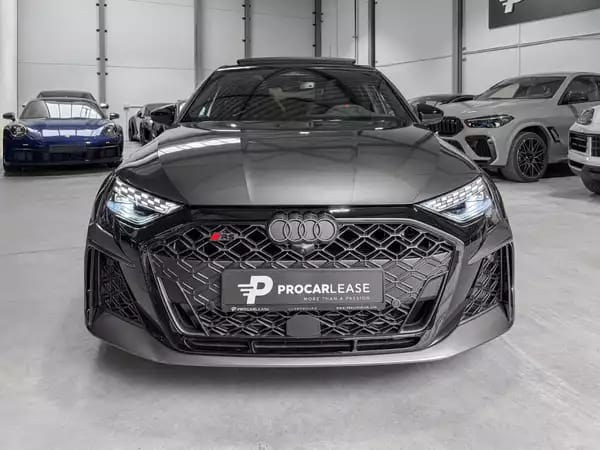 Audi RS3 2.5 TFSI SPORTBACK QUATTRO/ GARANTIE 5/Pano/19/360°/SONOS/SCHALE S - Photo 2