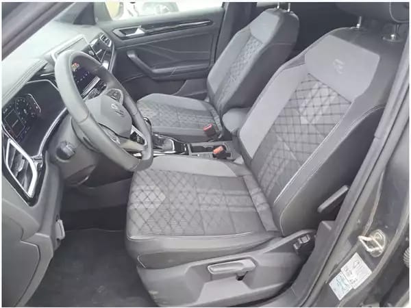 Volkswagen T-Roc T-Roc R-Line 1.5 (150 CV)/PANO/AHK/360°/VOLL - Photo 3