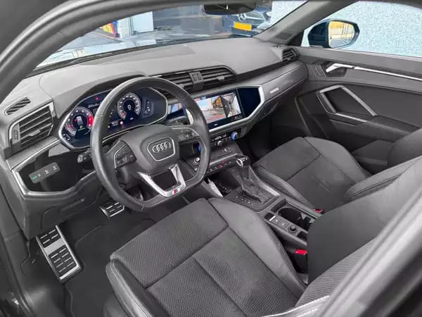 Audi Q3 Q3 Sportback 35 TFSI S line/Pano/19/360°/ - Photo 2