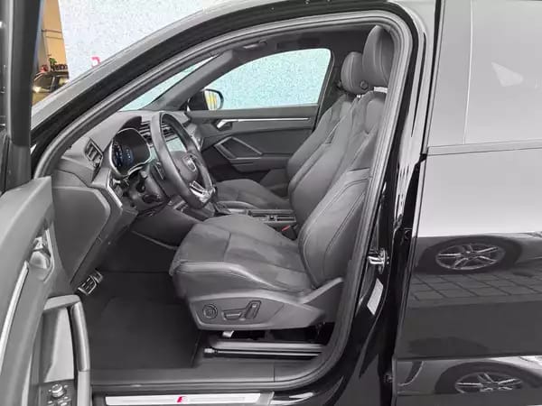 Audi Q3 Q3 Sportback 35 TFSI S line/Pano/19/360°/ - Photo 3