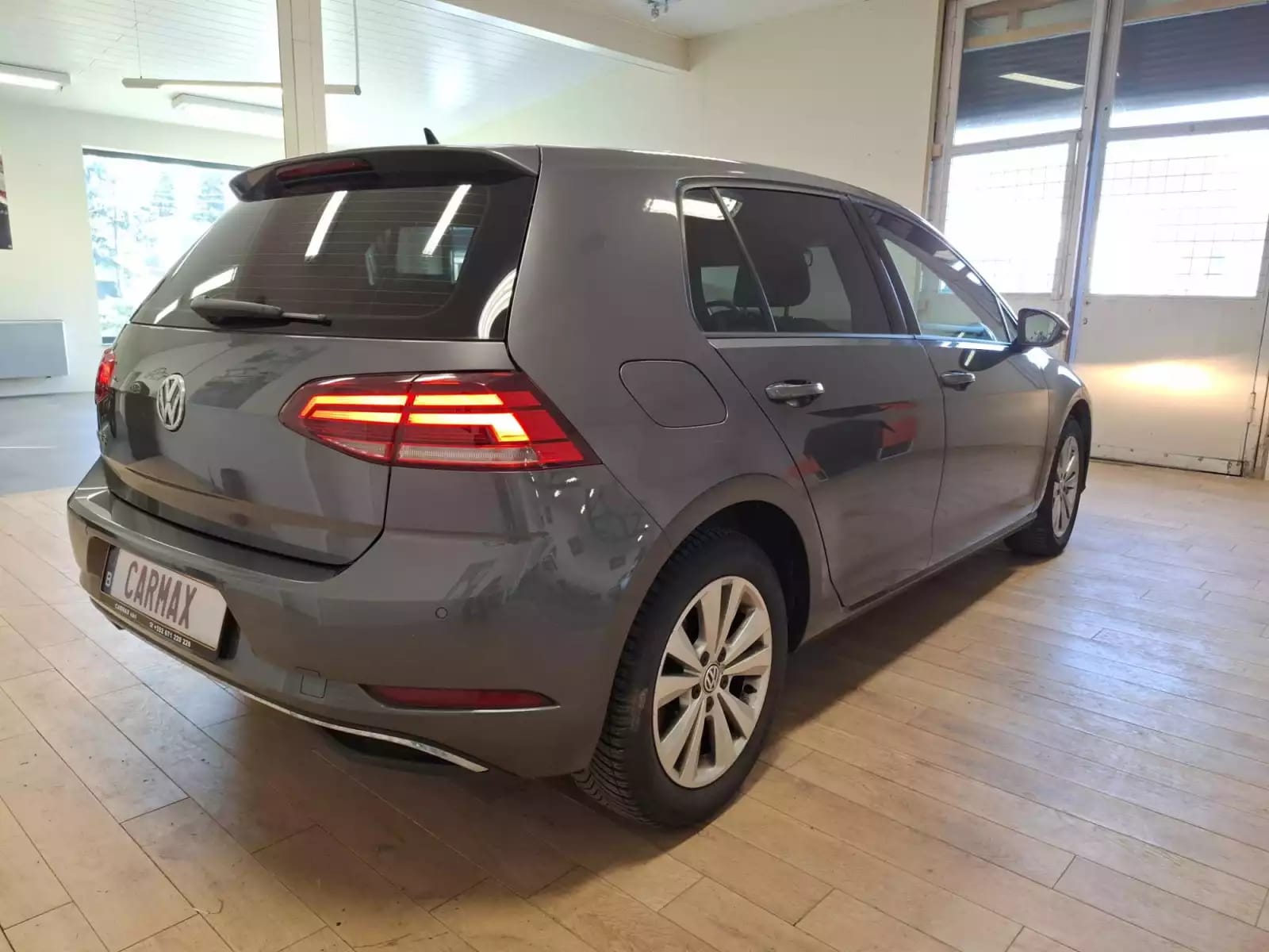 Volkswagen Golf 1.0 TSI 110 Highline - Photo 1