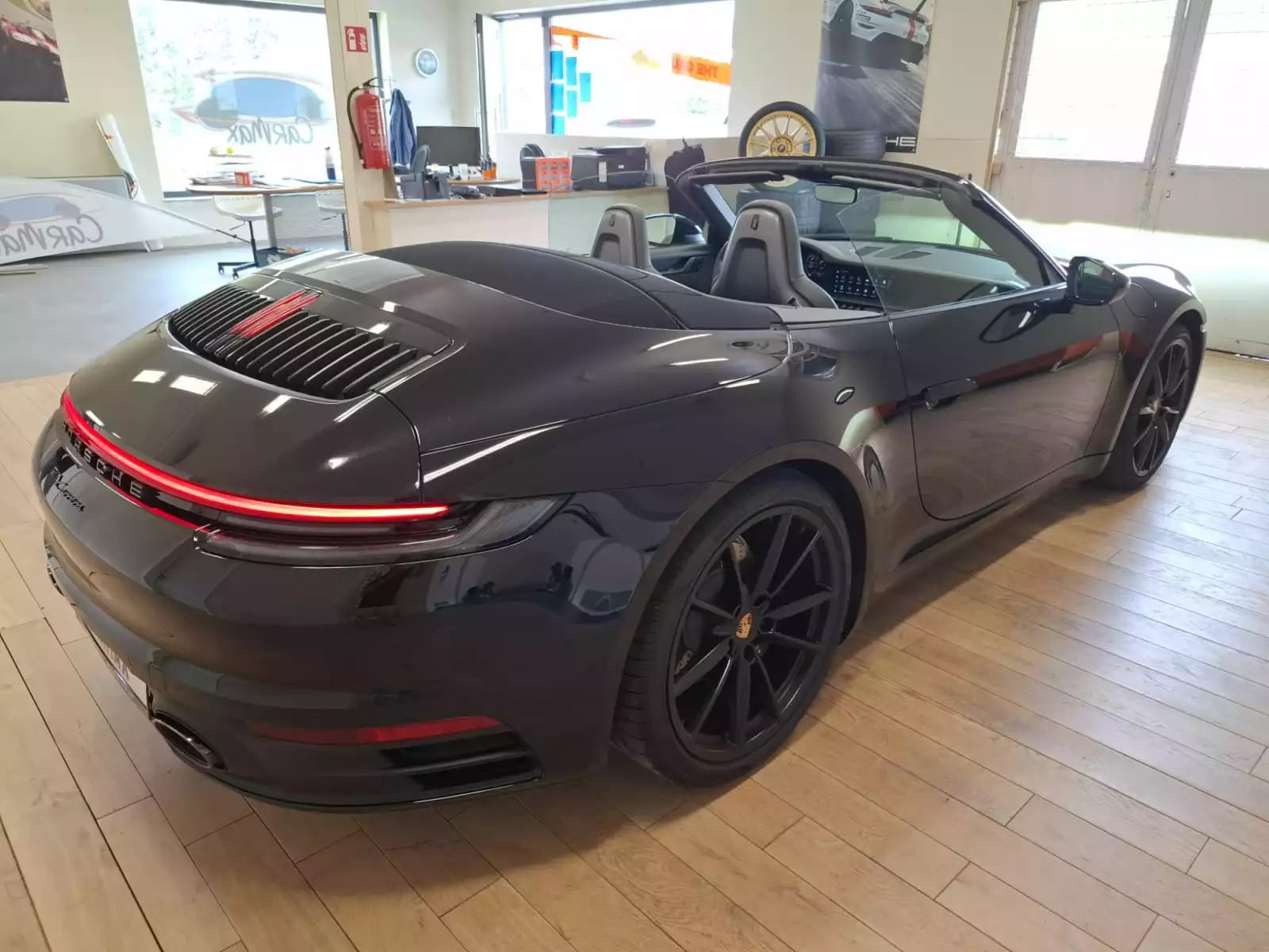 Porsche 992 911 Carrera Cabriolet PDK - Photo 1