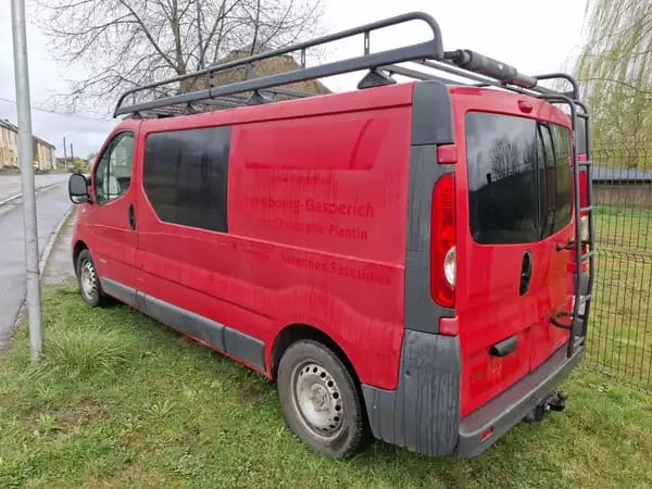 Renault Trafic L1H1 2.0 DCI 115 - Photo 2