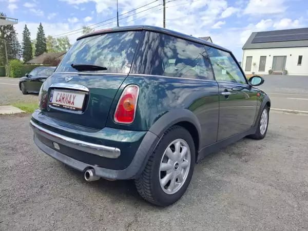 MINI Cooper 1.6i 115 Auto. - Photo 2