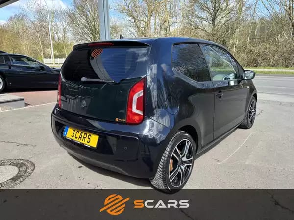 Volkswagen up! 1.0 - Photo 3