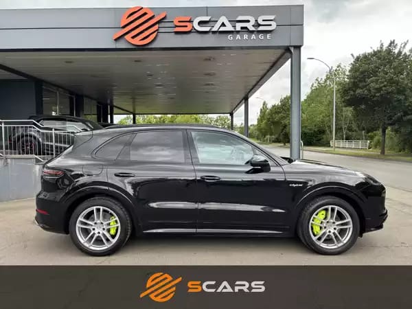 Porsche Cayenne E-Hybrid 3.0 V6 470cv - Photo 2