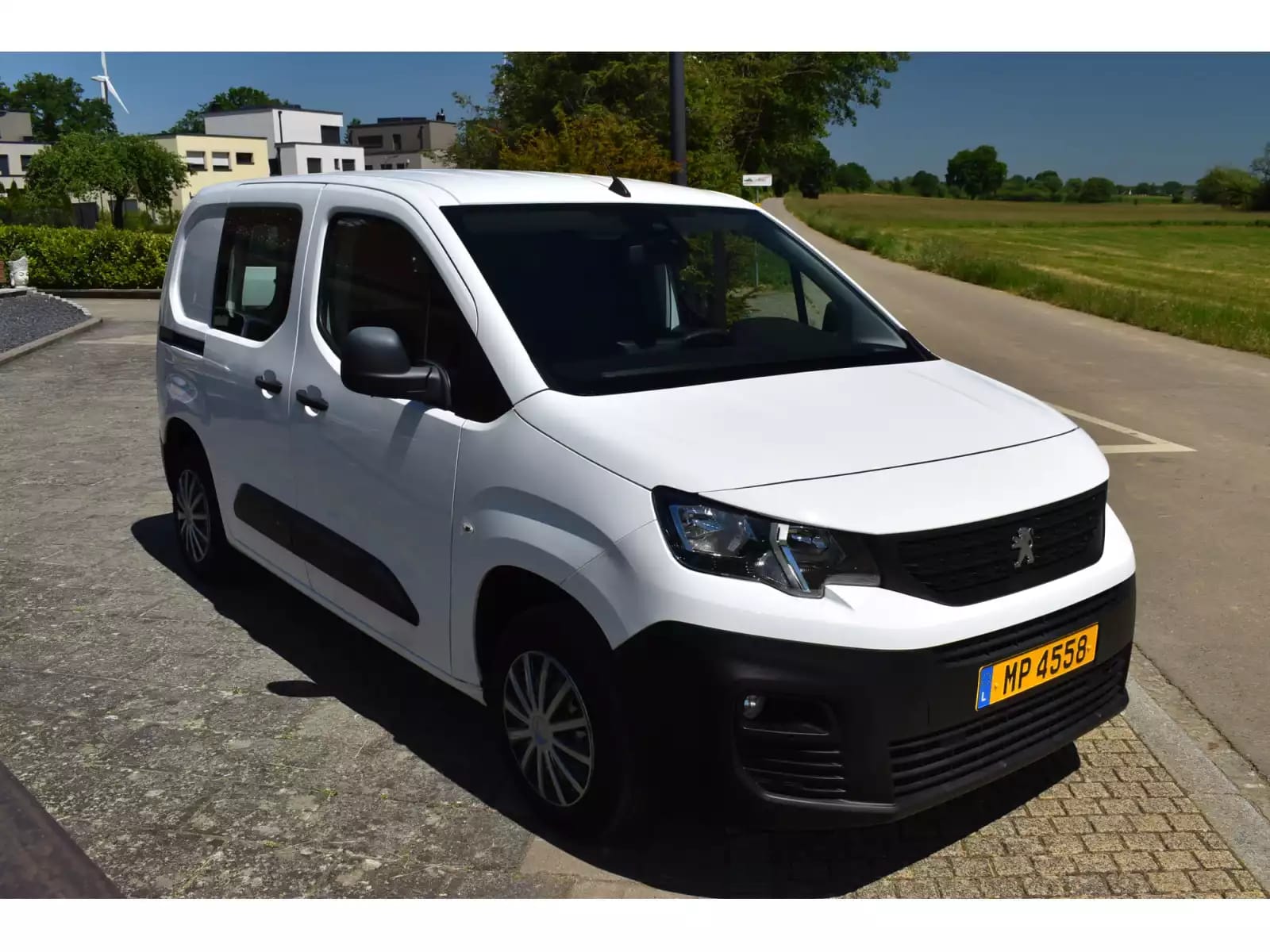 Peugeot Partner 1,6 HDI Airco 3 places - Photo 1