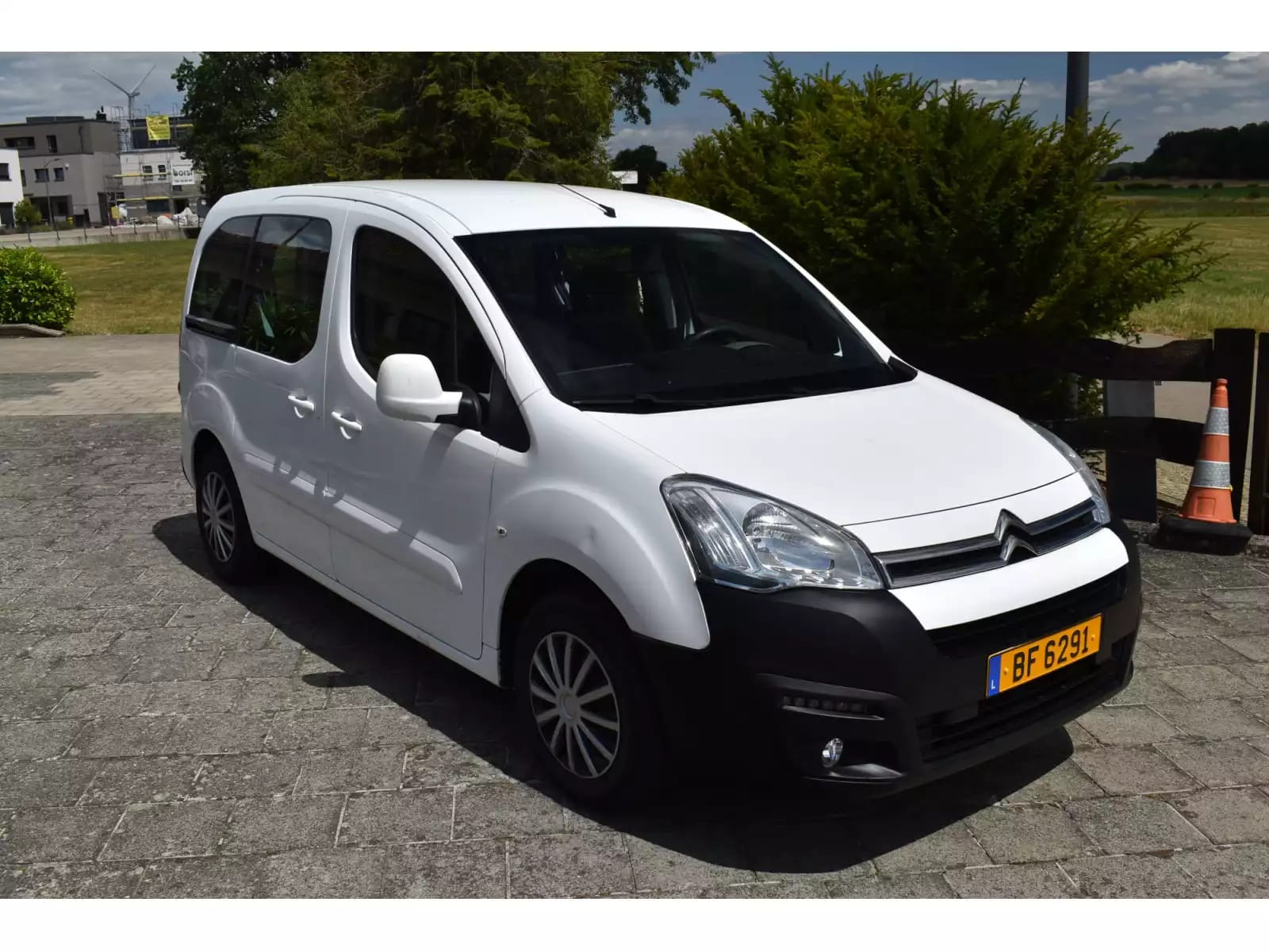 Citroën Berlingo 1,6 HDi Airco 5 places - Photo 1