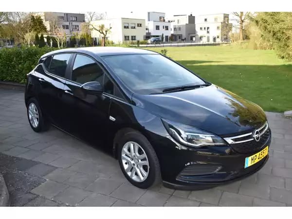Opel Astra 1,6 CDTi 110 Ecotec Edition Business - Photo 2
