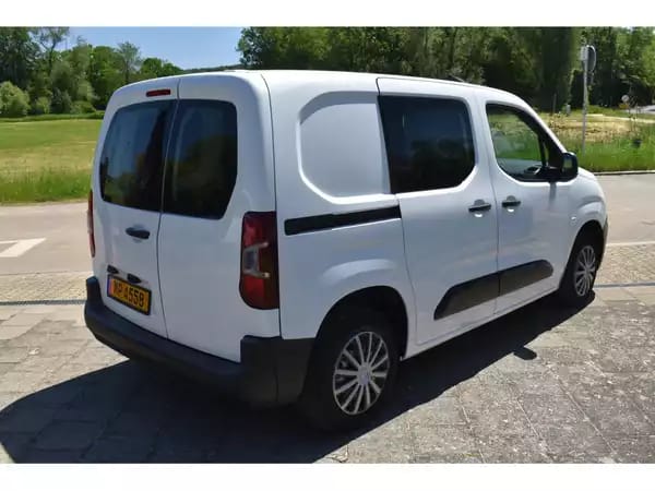 Peugeot Partner 1,6 HDI Airco 3 places - Photo 3