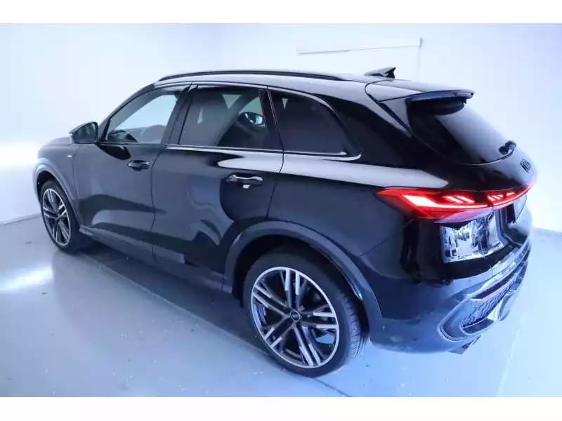 Audi Q5 Quattro S line - Photo 1