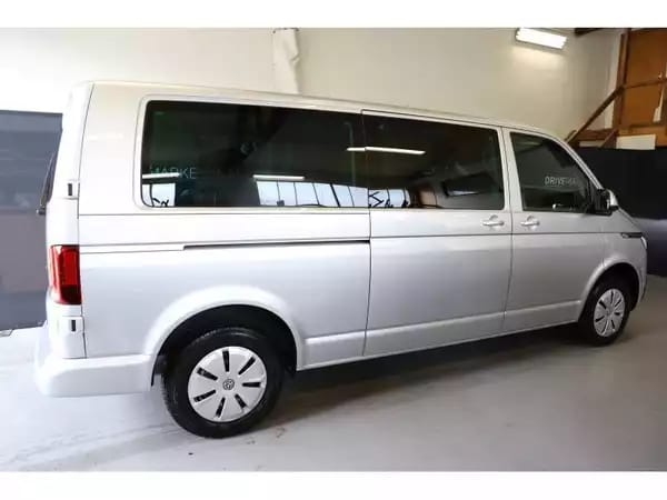 Volkswagen T6.1 Caravelle Comfortline LR LONG NAVI LED D - Photo 2