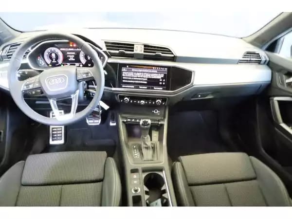 Audi Q3 Sportback - Photo 2