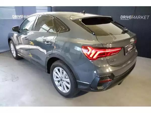 Audi Q3 Sportback - Photo 2