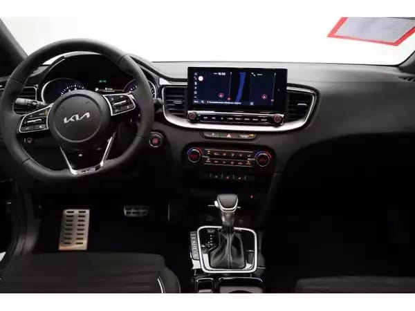 Kia XCeed GT Line - Photo 2