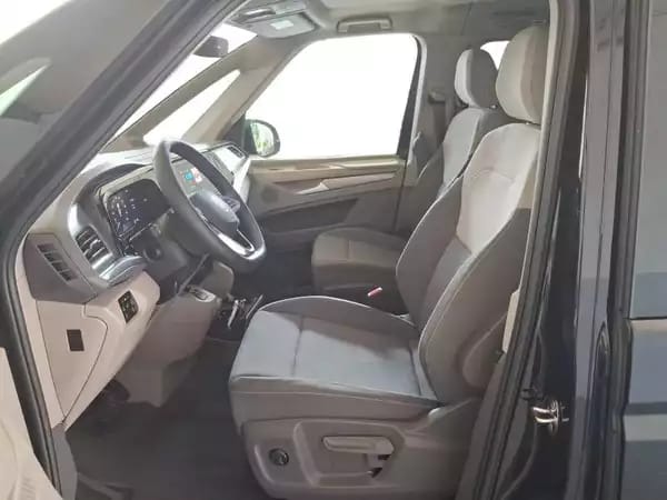 Volkswagen T7 Multivan Life LONG - Photo 3