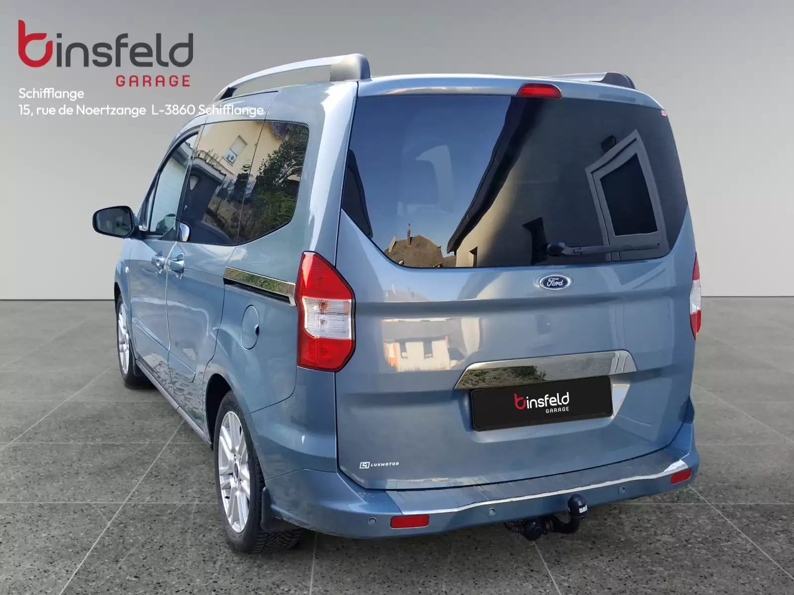 Ford Tourneo Courier 1.0 EcoBoost Titanium - Photo 1